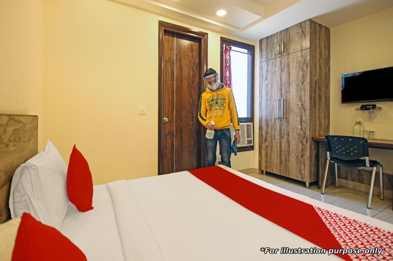 Oyo Flagship Hotel Iceland Palace โบปาล ภายนอก รูปภาพ